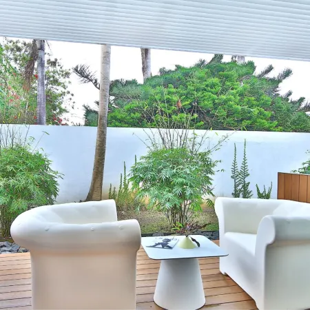 La Creole Beach Hotel & Spa