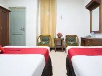 RedDoorz near Pantai Falajawa Kota Ternate Hotels in Ternate