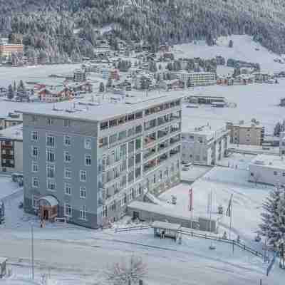 Top Alpine Inn Davos Hotel Exterior