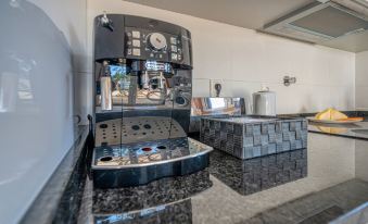 Central Suites Arouca