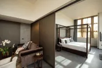 Gold Tower Lifestyle Hotel Hotellit kohteessa Zona Industriale