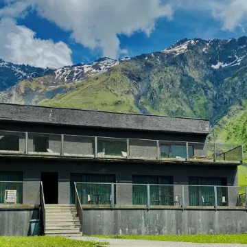 Hotel Misty Mountain