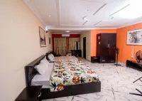 D'Tavern Apartment - Alojamientos