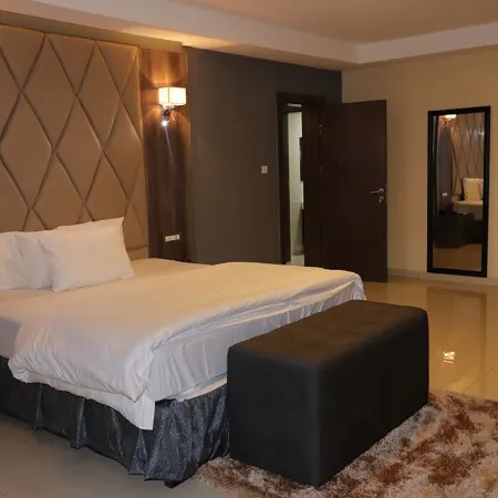 Delad Hotel and Suites