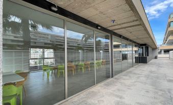 Apartment in Roquetas Near the Beach