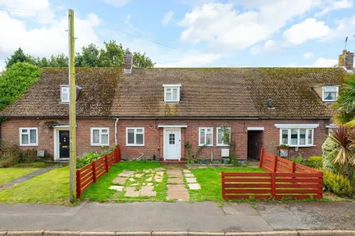 Suspire House -Sleeps6-Garden-BBQ-Coastal Retreat Hotels in Shepway