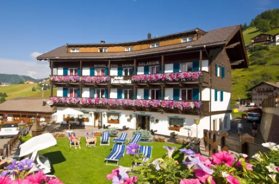 Kristiania Small Dolomites Hotel