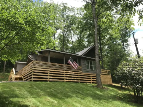 Happy Camper 1 Bedroom Cottage by RedAwning