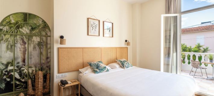 Hôtel la Villa Juan Beach Hotels in Antibes