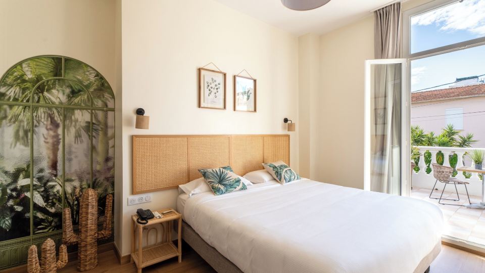 Hôtel la Villa Juan Beach