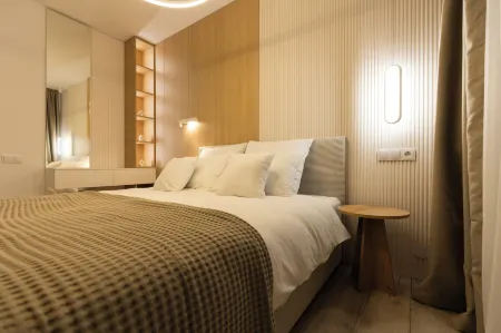 Royalton Suites Отели рядом с Аэропорт Клуж-Напока