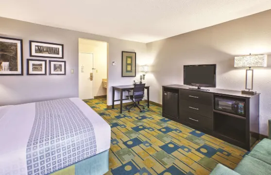 託萊多佩里斯堡拉昆塔温德姆酒店