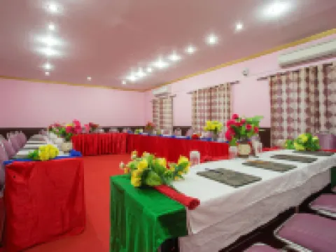 Hotel Jalsa Hotels in Dhangarhi