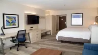 Holiday Inn Express & Suites Marion