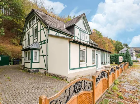 Premium Holiday Home in Brilon-Wald Near Ski Area Отели в г. Брилон