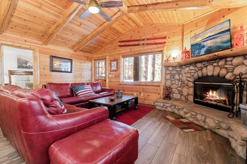 Catalina Creekside Cabin - Boutique