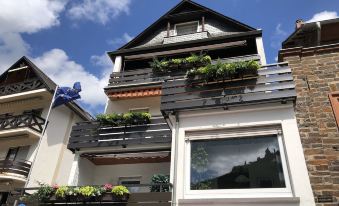 Ferienwohnungen Haus Zur Linde