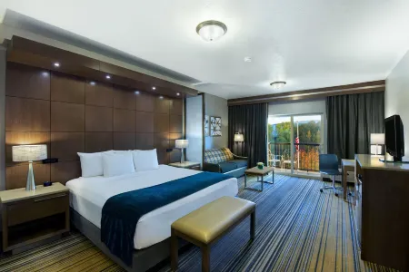 Oxford Suites Spokane Downtown