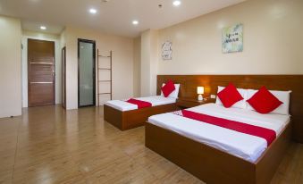 Super OYO 832 the Teepee Place Hostel & Residence Inn