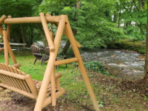 Cozy Creek Cottages Hotels in Maggie Valley