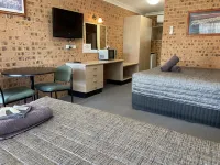 Aberdeen Motel Hotels in Scone