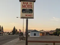 Bar H Motel Hotels in Afton