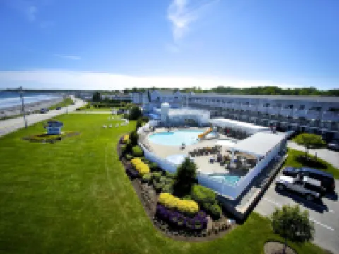 Anchorage Inn and Resort Hotels in York