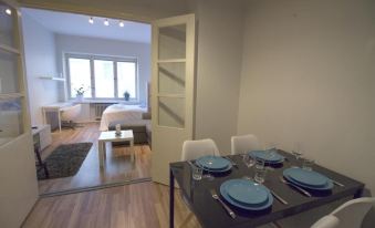 6. 2ndhomes..