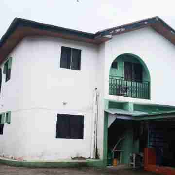 Jade Guest House Hotel Exterior