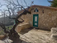 Authentic Chalet in the Heart of Shouf - 5 People Hotels in Chouf