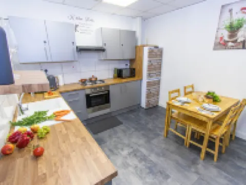 Cades Accommodation Hotels in Wolverhampton