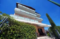 Hotel Clarin 14 by Dori Hotels in Peschiera del Garda