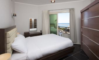 Royal Beach Serviced Apartments