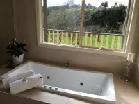 Emerald Ridge - Homestays