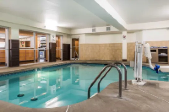 Comfort Suites Mason Near Kings Island Hotels in Warren County