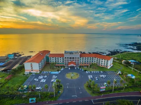 Ilseong Jeju Beach Resort