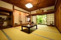 Koyasan Shukubo Daimyououin - 3-stjärniga