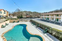 Quality Inn Downtown Helen Hotels in Helen