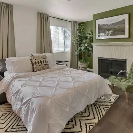Family Friendly | Washer+Dryer | PlayStation Pro | Large Yard | Fast Wifi