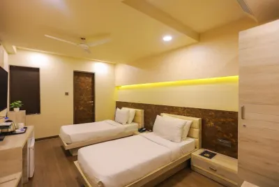 Hotel Sonash by Golden Treat Hotel in zona Parco regionale Pipliyapala di Indore