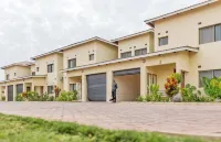 The Crest Lodge Limited โรงแรมใน