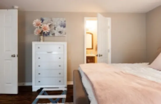 Cozy Decatur Bungalow -10 min. to downtown Atlanta. The Perfect Intown Getaway! Hotels in Belvedere Park