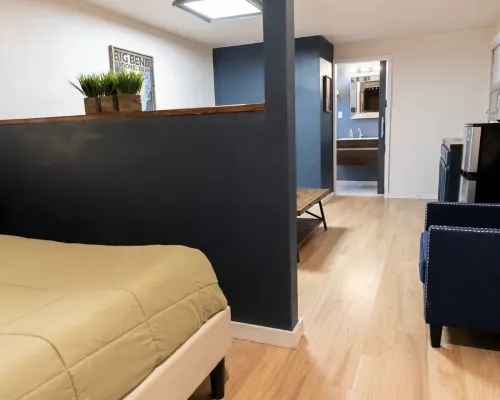 Cactus Cabin with skydeck 알파인 호텔