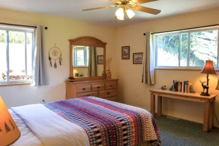 Charming Creekside Escape with Hot Tub and Two Kitchens - Cozy Haven