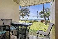 Charming Condo with Pool and Outdoor Dining - Stunning Ocean View