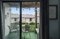 Spacious Living and Resort Amenities - Delightful Golf Retreat Hotels in Oliver Township