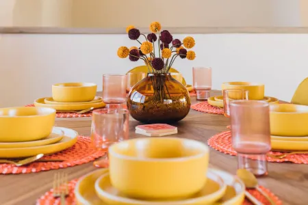 Captivating Views and Hot Tub Oasis - Stunning Desert Retreat