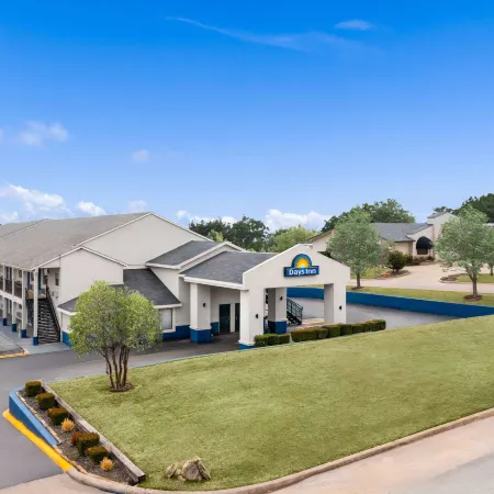 Days Inn by Wyndham Ardmore