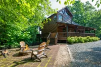 Cozy Escape with Game Room and Hot Tub - Charming Mountain Retreat
