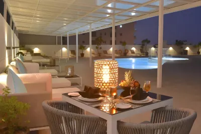 Swiss-Belresidences Juffair Hotels near Dry Dock Beach